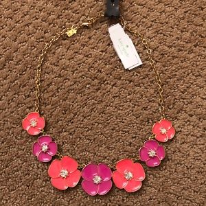 Gorgeous Kate Spade flower necklace